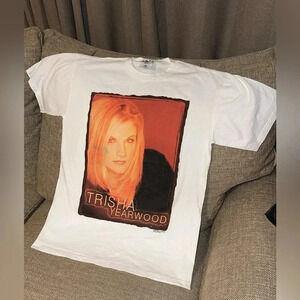 1998 TRISHA YEARWOOD Concert Tour Vtg Short Sleeve Shirt Where your road leads